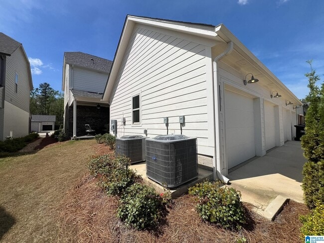 Building Photo - 4740 Arden Wy