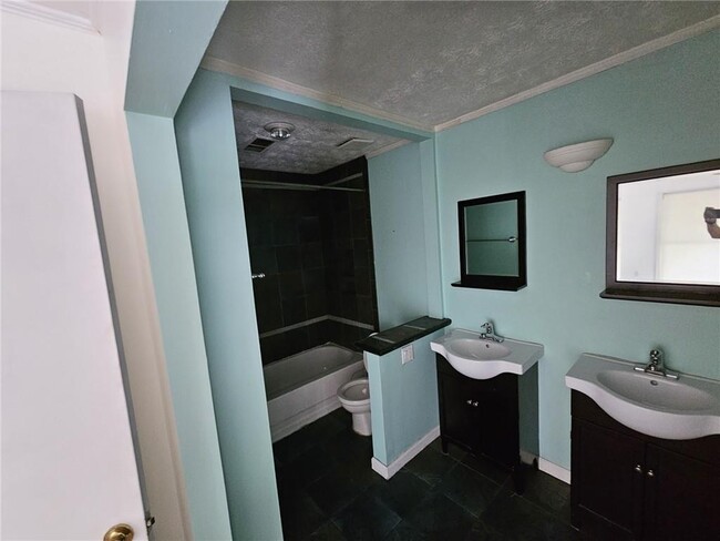 Building Photo - 4413 Idlewood Ln