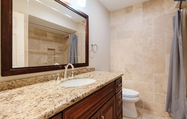 Building Photo - 13754 Mango Dr