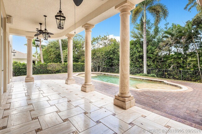 Building Photo - 4255 Gleneagles Dr