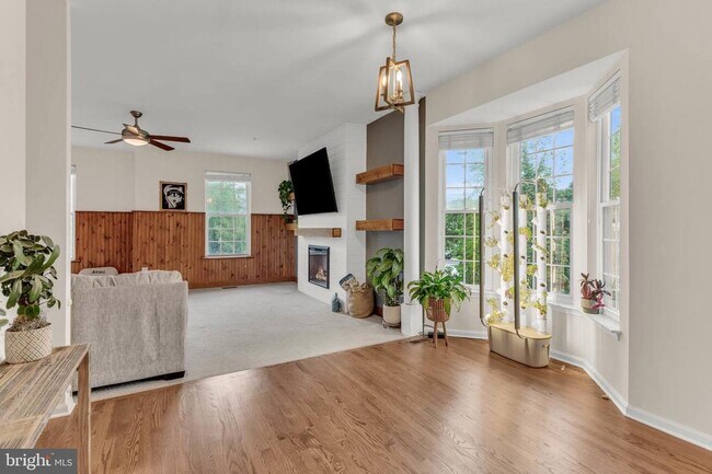 Building Photo - 2152 Millhaven Dr