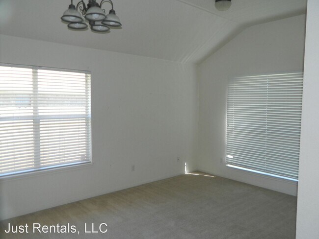 Building Photo - 4 br, 2 bath House - 2903 Wisteria Lane