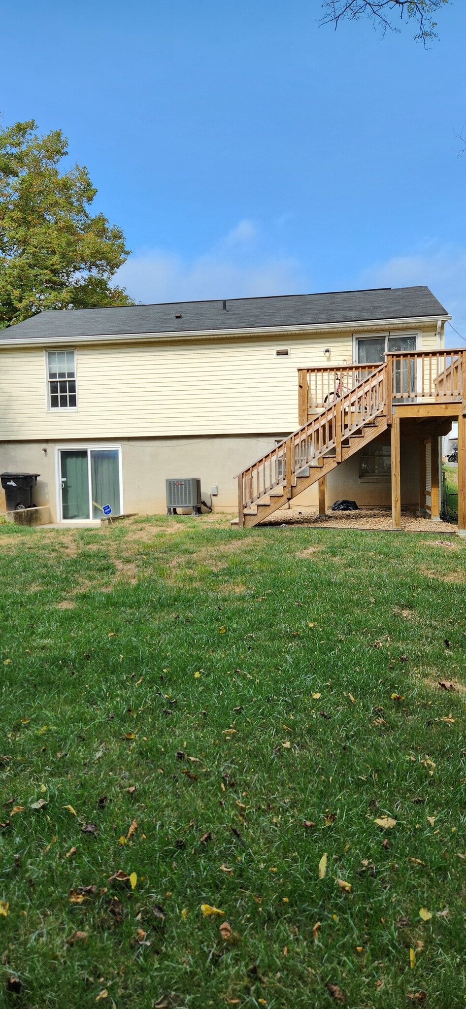 Building Photo - 226 Allison Ave