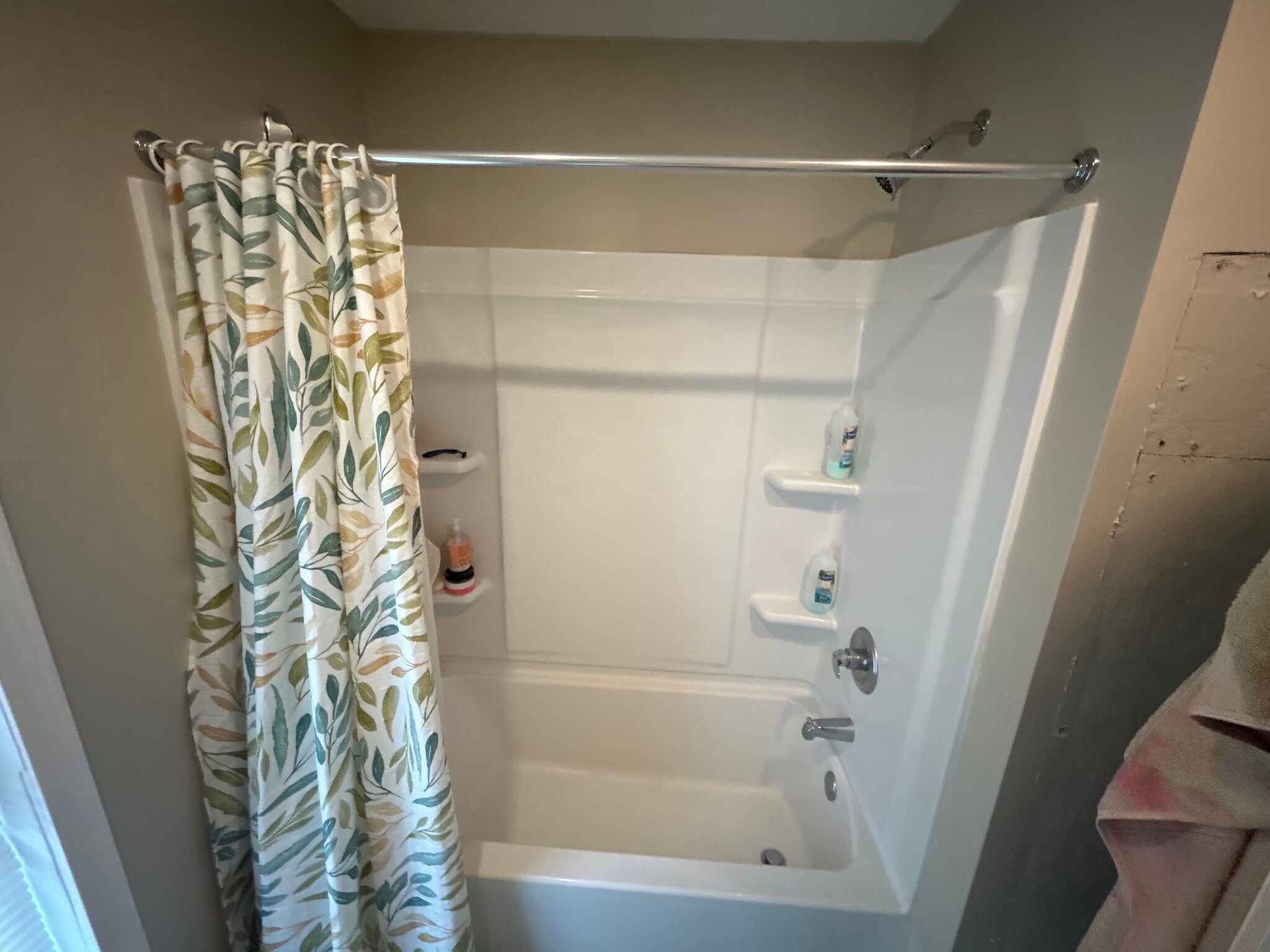 Building Photo - 1239 Plymouth Ave S