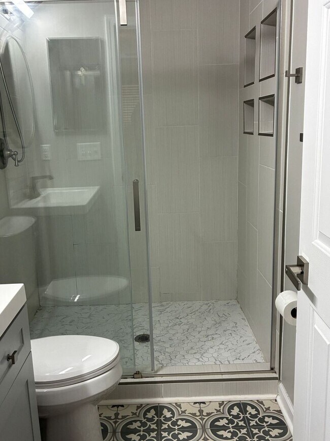 Building Photo - 1201 Eagle Creek Dr