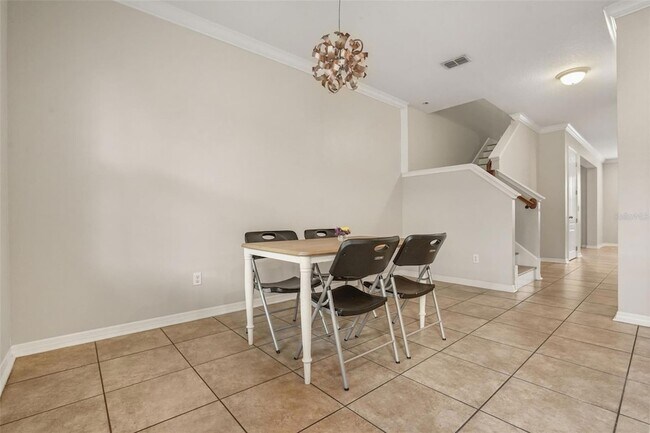 Building Photo - 561 Telfair Square Ct