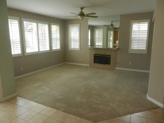 Building Photo - 3211 Rancho Quartillo