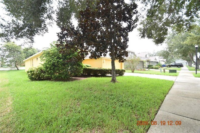 Building Photo - 644 Chesney Dr