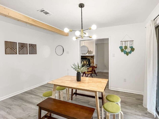 Building Photo - 1224 Crawford Way