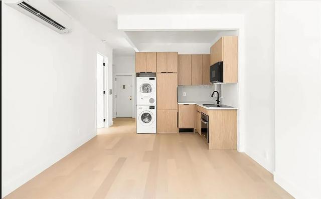 Building Photo - 2 bedroom in Brooklyn NY 11215