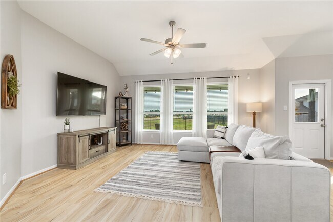 Building Photo - 1259 Tilia Crk Ln