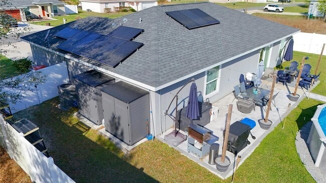 Building Photo - 35 Laurel Course