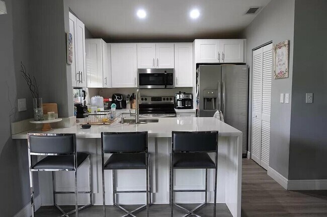 Building Photo - 11720 Timbers Way