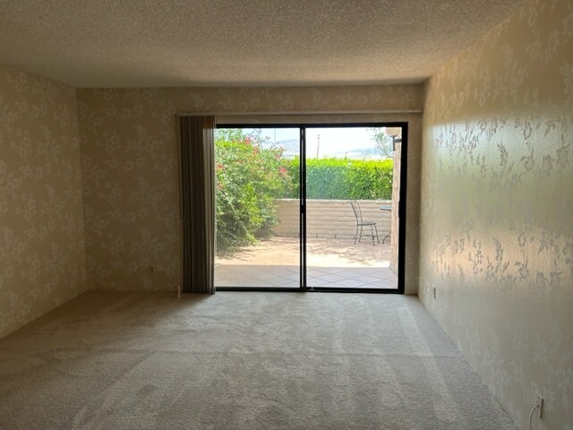 Main bedroom - 2604 N Whitewater Club Dr