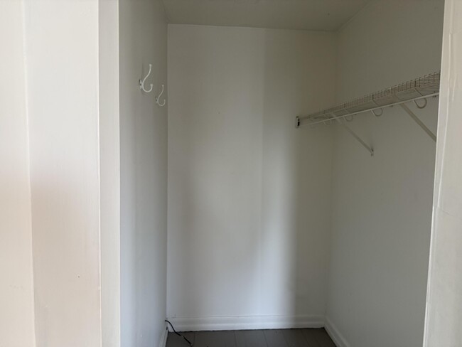 Building Photo - 2229 Faber St