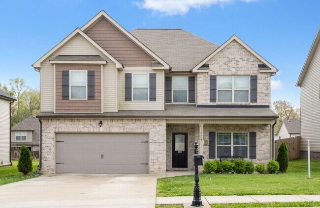 Primary Photo - Spacious 5BR House in Clarksville