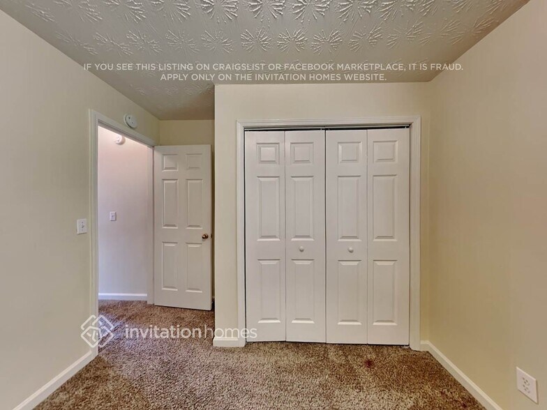 Building Photo - 395 Crestfield Cir