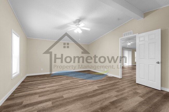 Building Photo - 3 Bedroom 2 Bathroom Home in a Rustic Setting with Mountain Views Available in Blanchard!