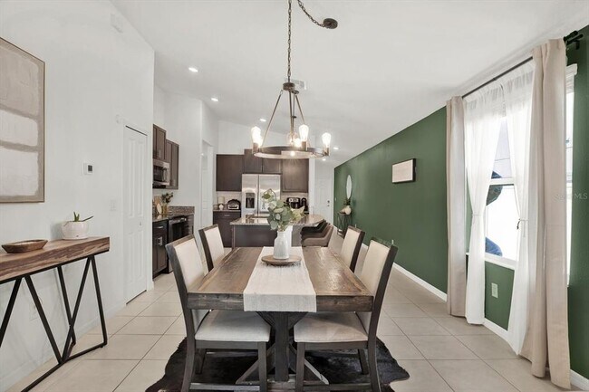 Building Photo - 5538 Blue Azure Dr