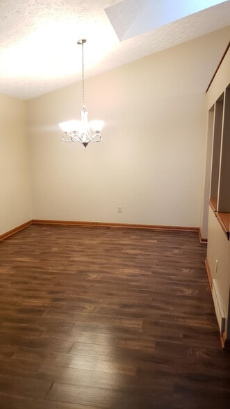 Dining room - 6678 Hidden Lake Trl