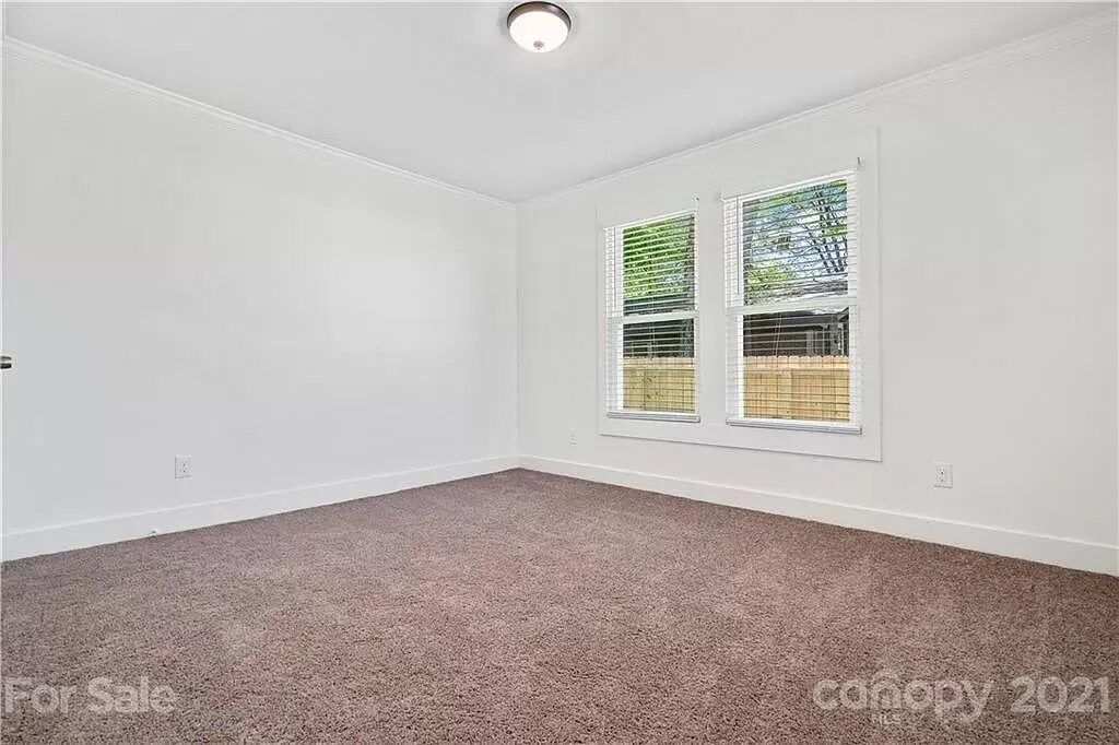 Room 1 - 505 Green St