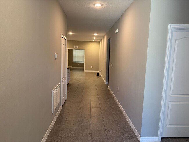 Building Photo - Terrifically Maintained Rental Home in Leesburg!