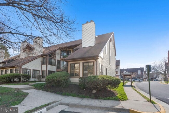 Building Photo - 6011 Curtier Dr