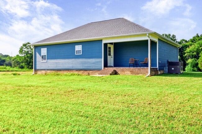 Building Photo - 794 Hawkins Rd
