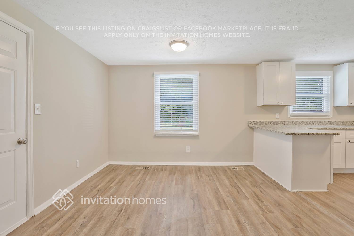Building Photo - 6860 Cainwood Dr