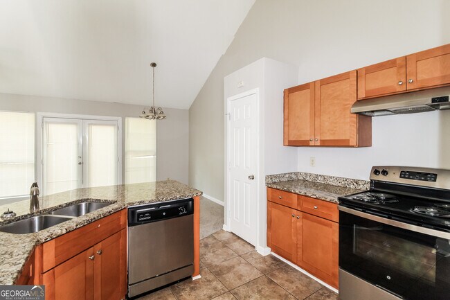 Building Photo - 4809 Shallow Farm Dr NE