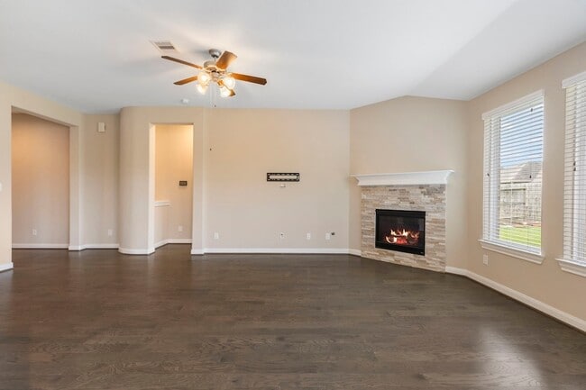 Building Photo - 18115 Westward Dale Dr