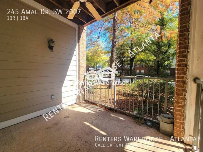 Building Photo - 245 Amal Dr SW