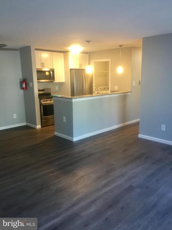 Building Photo - 1609 Woodhollow Dr