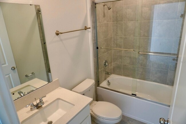 Building Photo - 2051 Punch Bowl Ave