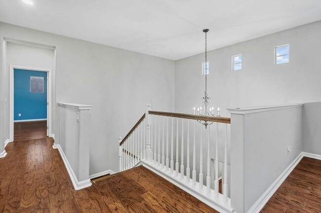 Building Photo - 507 Burk Pl
