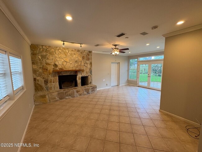 Building Photo - 4321 Sherwood Rd