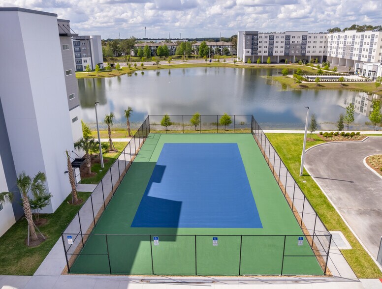 Building Photo - 5579 Millenia Park Blvd