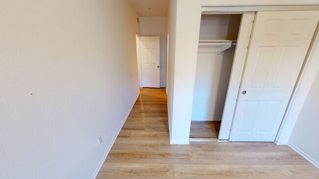 Building Photo - 7870 Via Belfiore