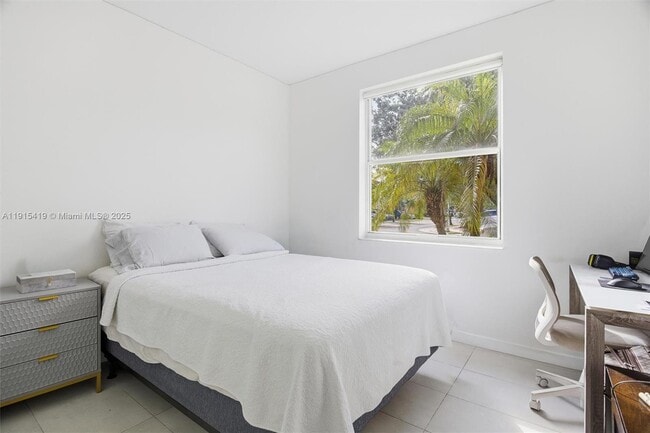 Building Photo - 16061 NW 24th St