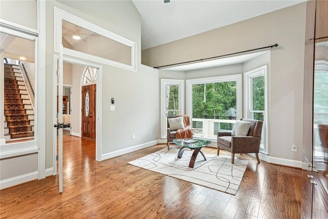 Building Photo - 511 Pine Valley Rd SE