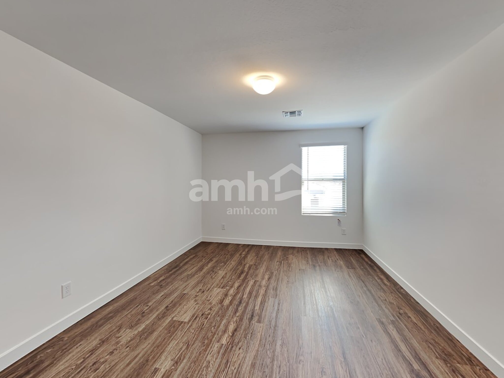 Building Photo - 10526 W Atlantis Wy