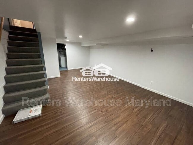 Building Photo - 2062 Jasmine Rd