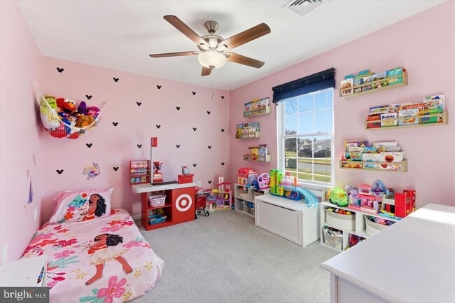 Building Photo - 62 Oldbrook Rd