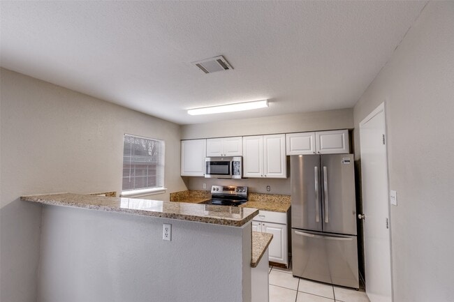 Building Photo - 1930 Avenue B