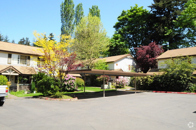 Building Photo - Kingswood Townhomes