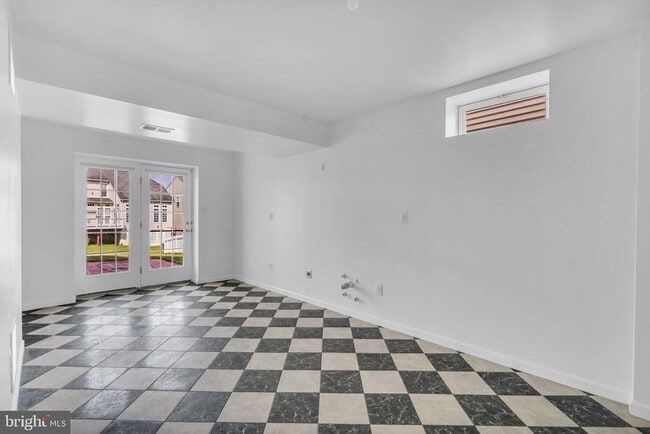 Building Photo - 5413 Silver Maple Ln