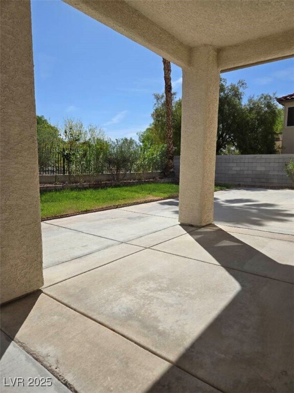 Building Photo - 3031 Panorama Ridge Dr