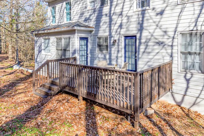 Building Photo - 535 Douthit Ferry Rd