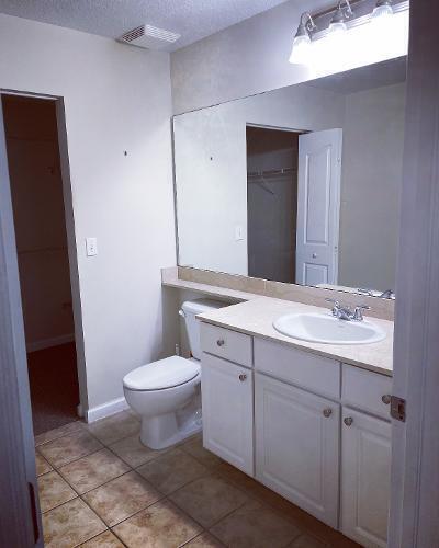 Building Photo - 225 Murcia Dr