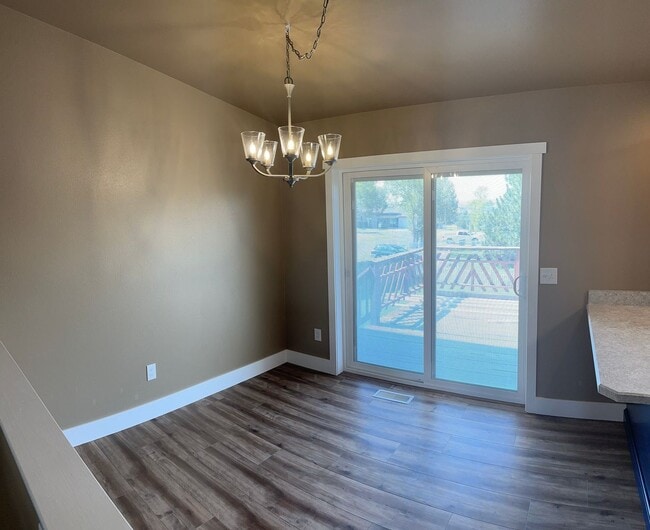 Building Photo - Large single family home by Brierwood Coun...